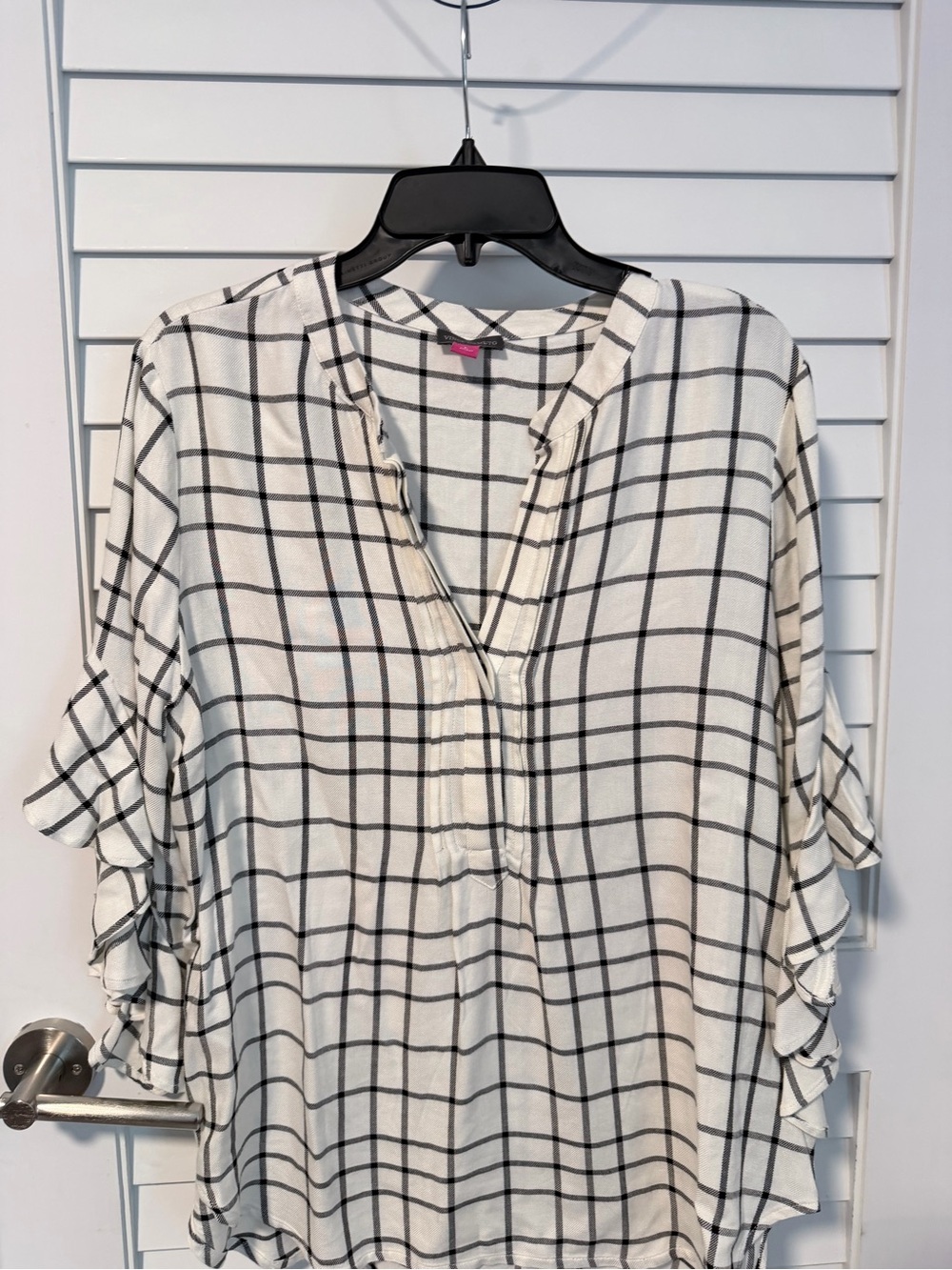Women's Vince CamutoWhite and Black Windowpane Ruffle Sleeve Blouse